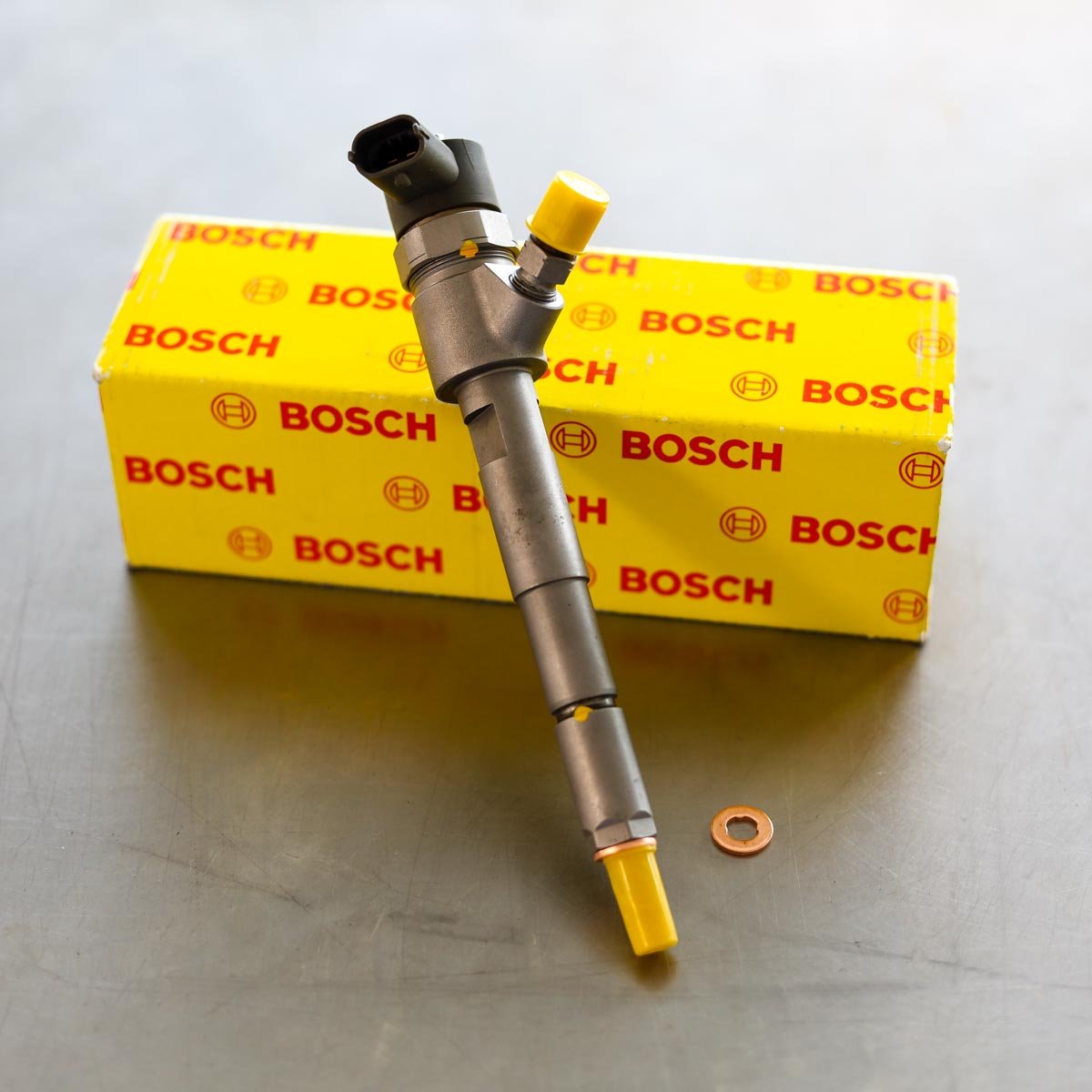 Wtryskiwacz Bosch naprawiony gotowy do wysłania do mechanika z gwarancją 24 miesiące w dobrej cenie